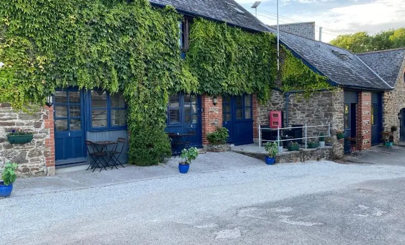 The Ivy Barn Holbeton
