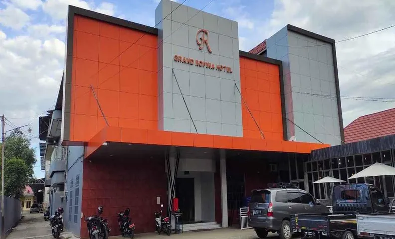 Hotel Grand Rofina Sinjai