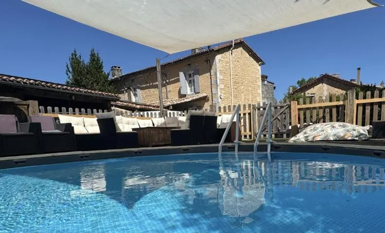 FatFully Riverside Farm, Spa, Apartments & Rooms