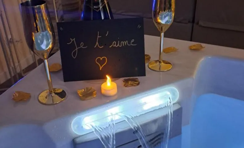 Gîte romantique bohème avec jacuzzi privé - Le gîte d'Agathe