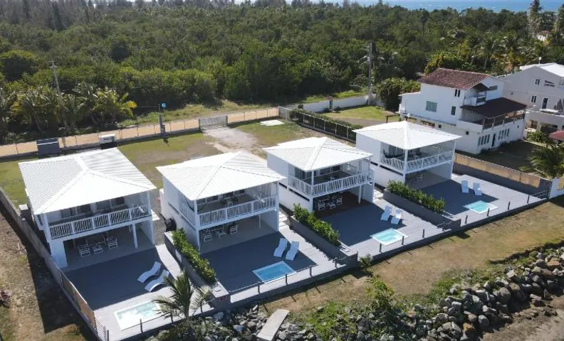 Picuas Village
