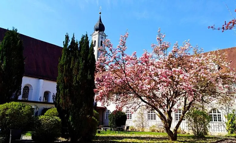 Kloster Altenhohenau FHN