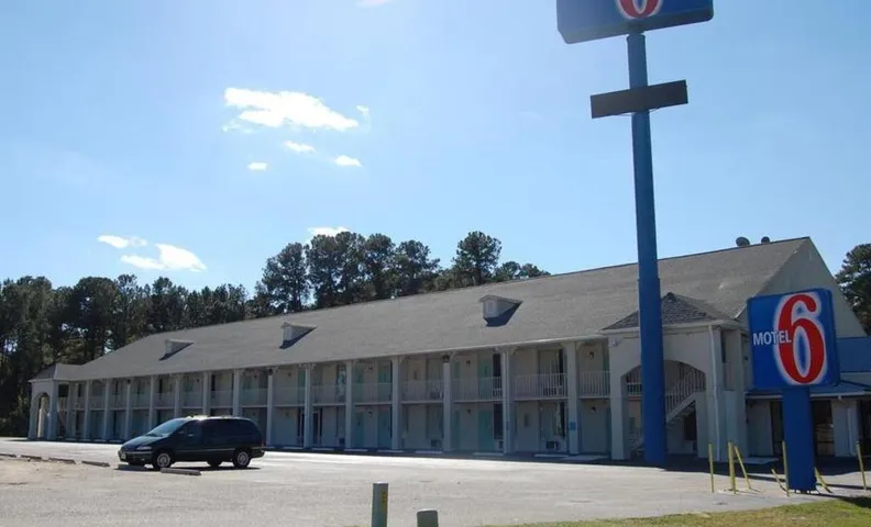 Days Inn by Wyndham Hardeeville North I-95 & US 278