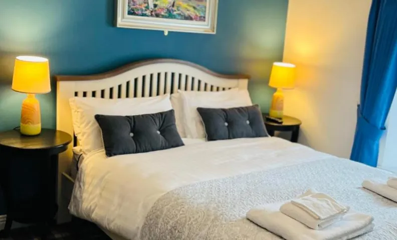 Zoe Bistro & Accommodation