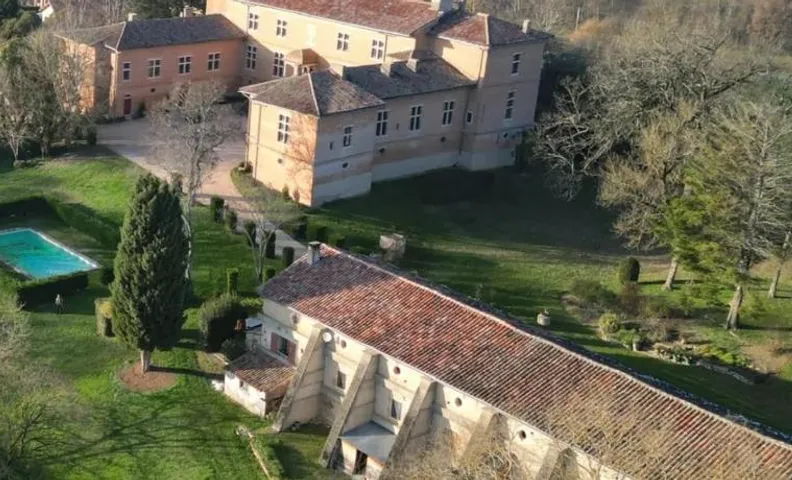 Château de Savignac-Mona