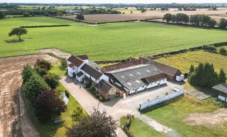 Deighton Lodge
