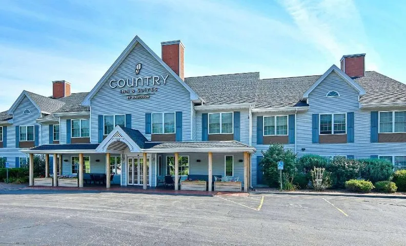 Country Inn & Suites by Radisson, Mount Morris, NY