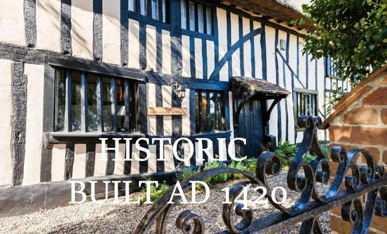 The Greyhound - Historic former Inn