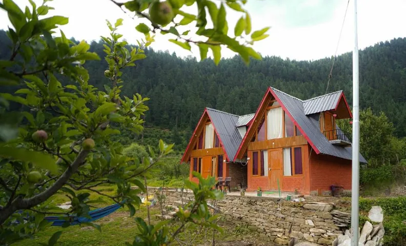 Sainj Valley Duplex Farmstay