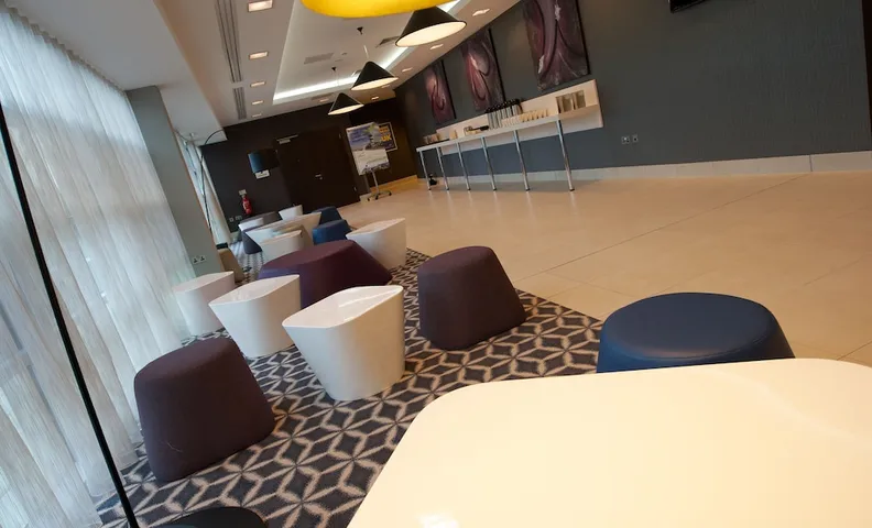 홀리데이 인 사우스엔드 바이 IHG