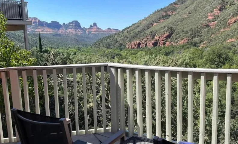 Oak Creek Viewpoint- WOW The Views