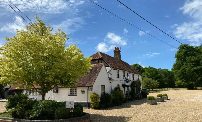 George & Dragon Country Pub & Hotel Wolverton Townsend