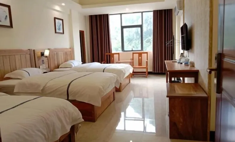 Green Island Hotel