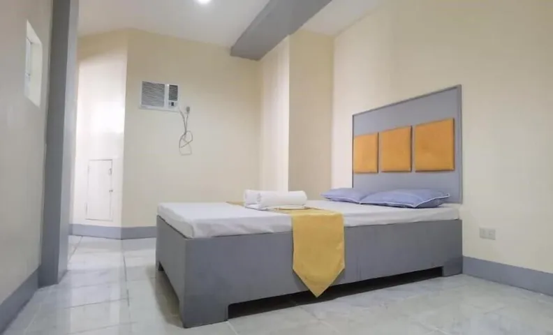 Rivoli Hotel