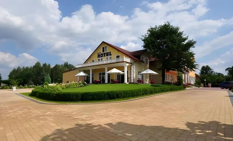 Hotel Chabrowy Dworek