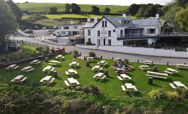 The Teifi Waterside Hotel