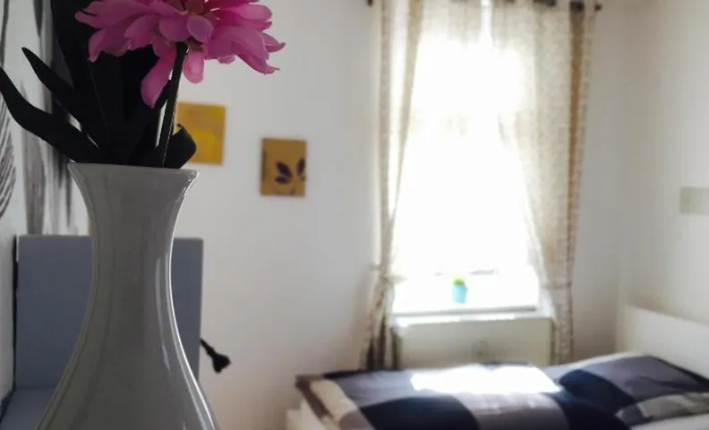 Rael-Boardinghouse