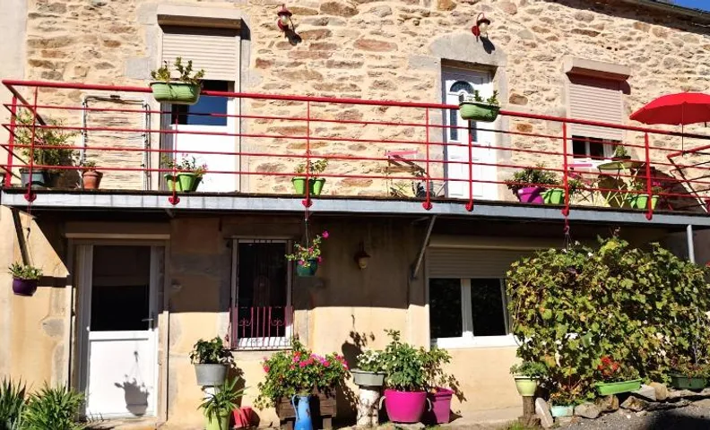 Ma maison est la vôtre