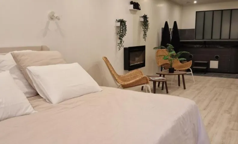 la chambre 8