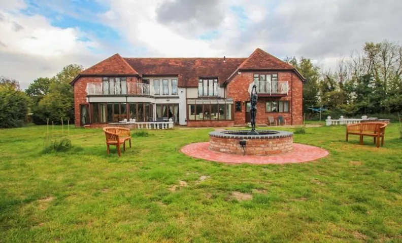 Barnfields Retreat