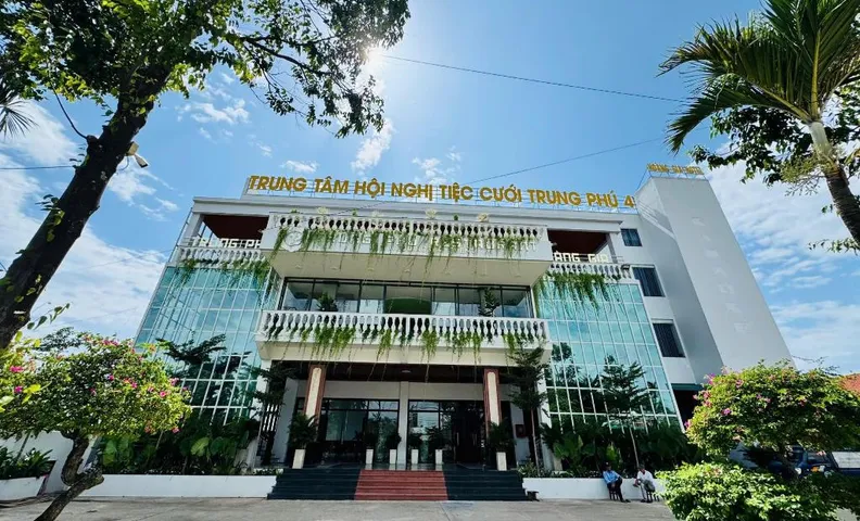 Hoàng Gia Hotel