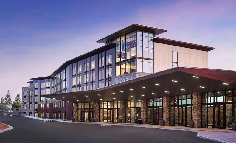 Red Hawk Resort & Casino