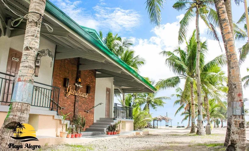 Playa Alegre Beach Resort