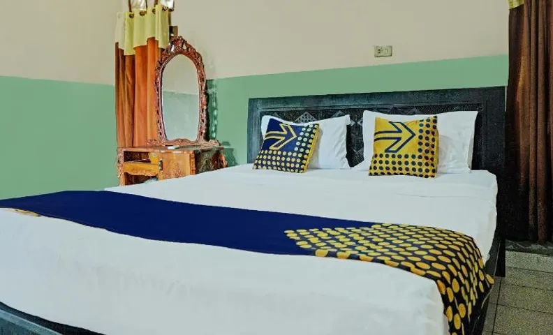 Hotel O Romli