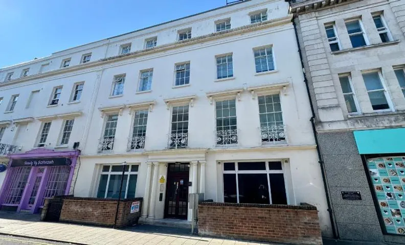PS APARTMENTS