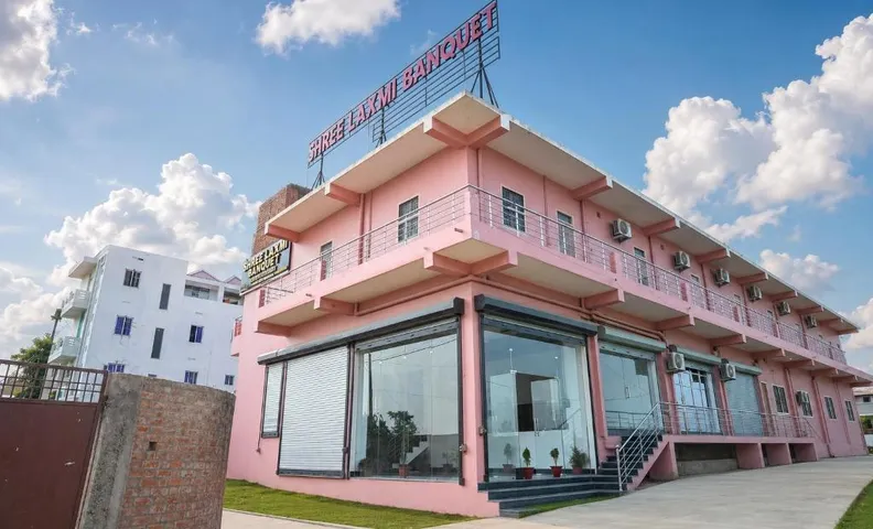 SHREE LAXMI BANQUET AND HOTEL