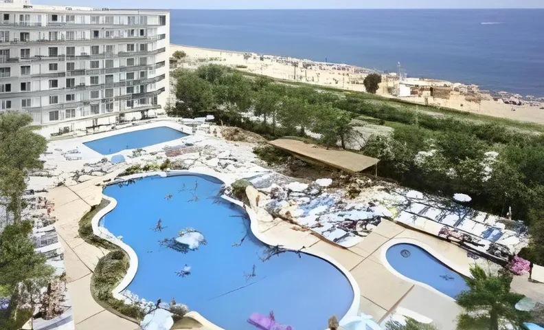 Golden Taurus Aquapark Resort