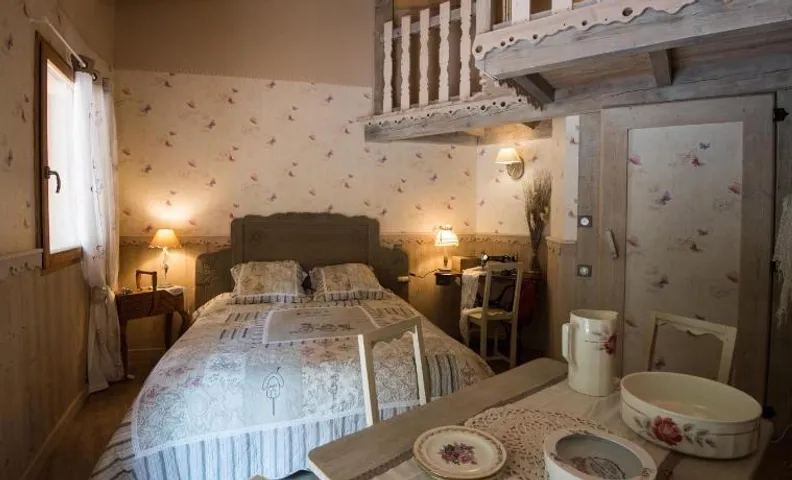 Atelier de la Couturière - Clairière aux cabanes - Bol d'air