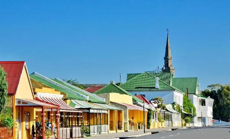 Die Tuishuise & Victoria Manor