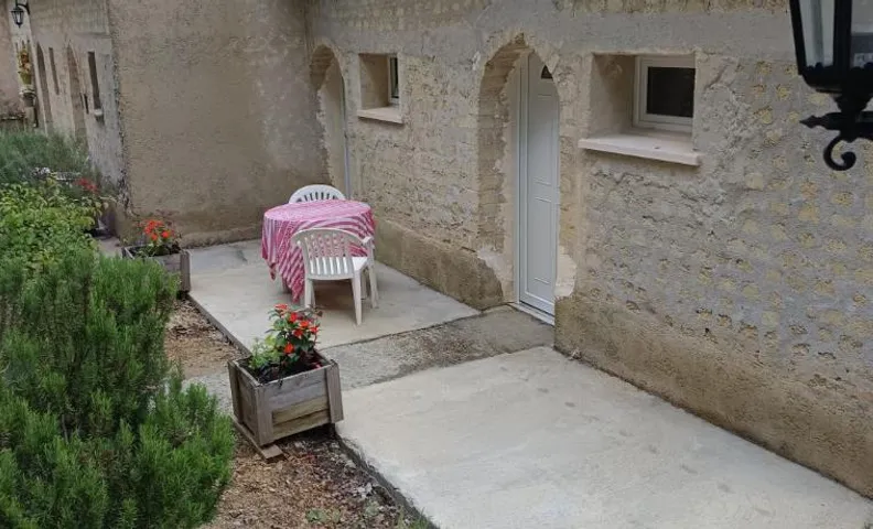 Le clos des Romarins Chambre JONQUILLE