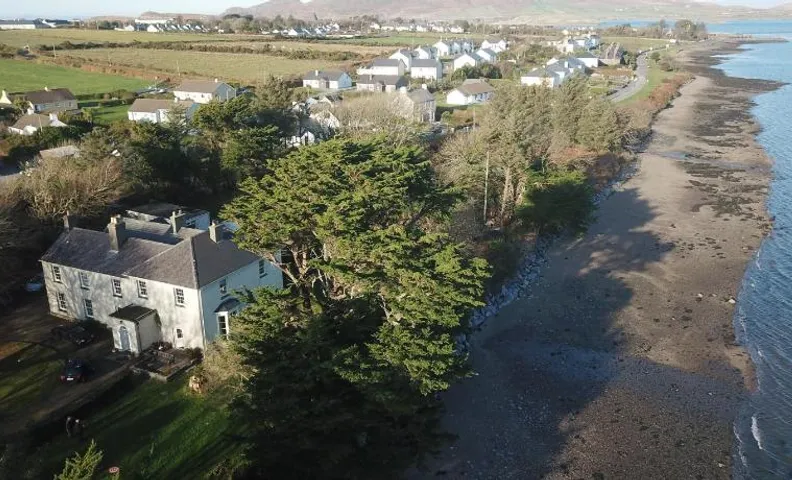 Reenglas House