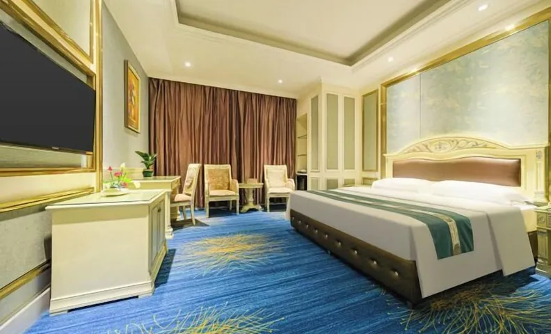 Shishi Laiya Fortune Hotel (Quanzhou South Railway Station)