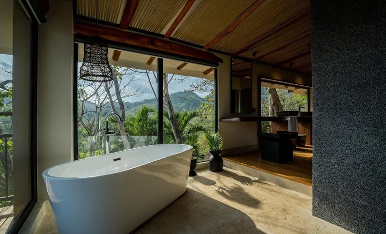 Punta Islita, Autograph Collection