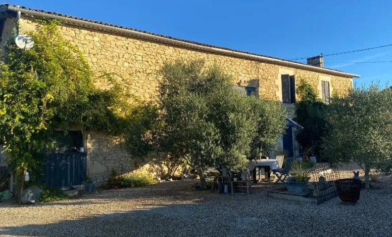 Ma demeure dans les vignes