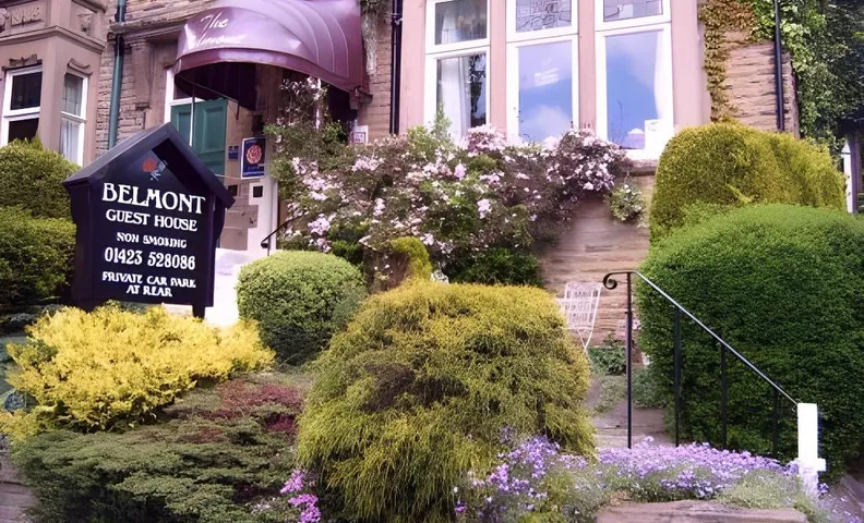 The Belmont Apart Hotel - Harrogate Stays with FREE PARKING