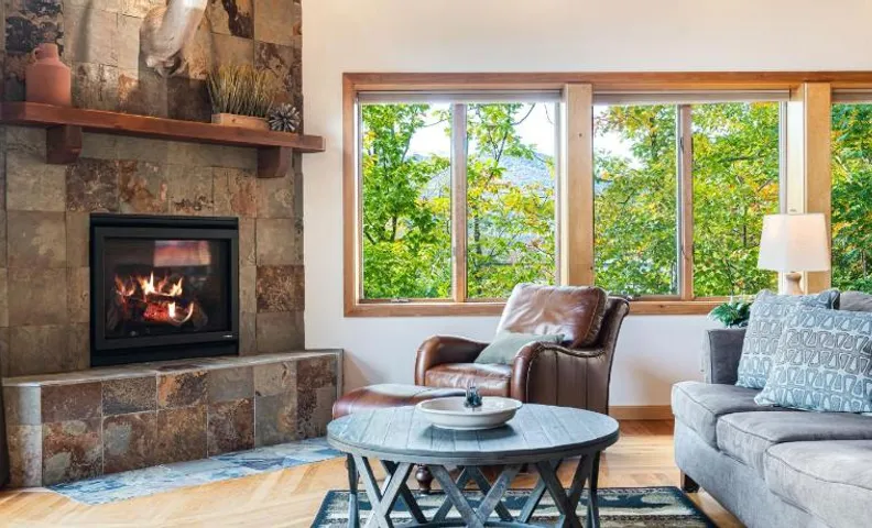 Strasse Ski Chalet Hot Tub Dog-Friendly Skiing