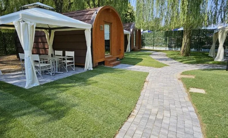 Vicolungo Glamour Lodge & SPA - Free SPA Hot Tub e Sauna