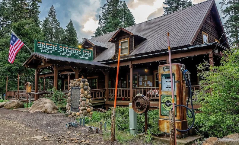 Green Springs Inn