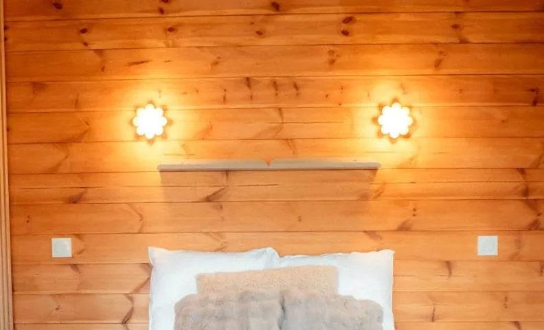 Deux Chalets face à la vallée