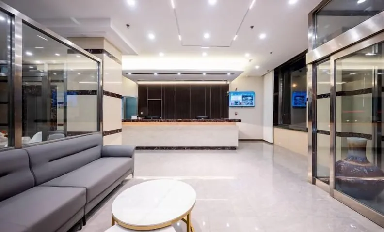 Paibai Yun Hotel (Dalian Xianglujiao Light Rail Station Branch)