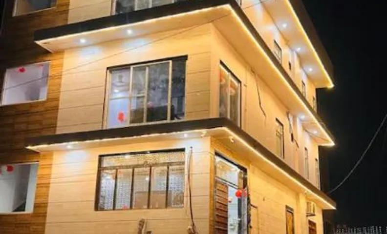 Krishna Homestay Vrindavan Uttar Pradesh