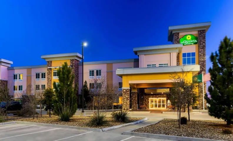 라 퀸타 인 & 스위트 바이 윈덤 모나한스