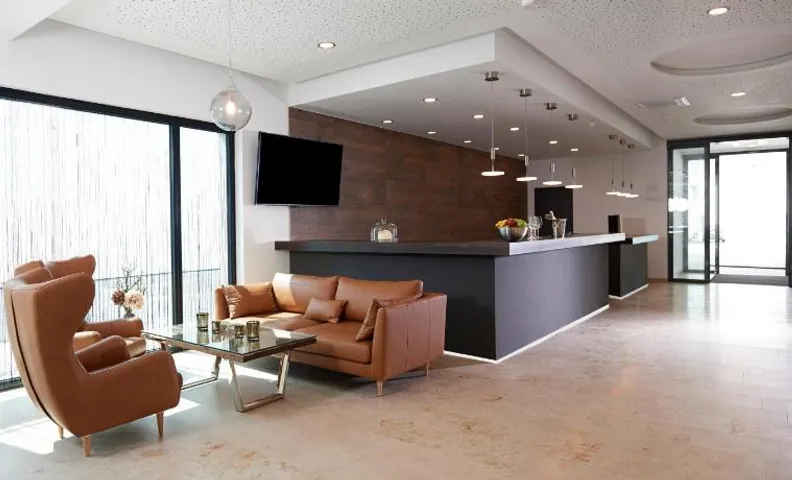 Hotel New In