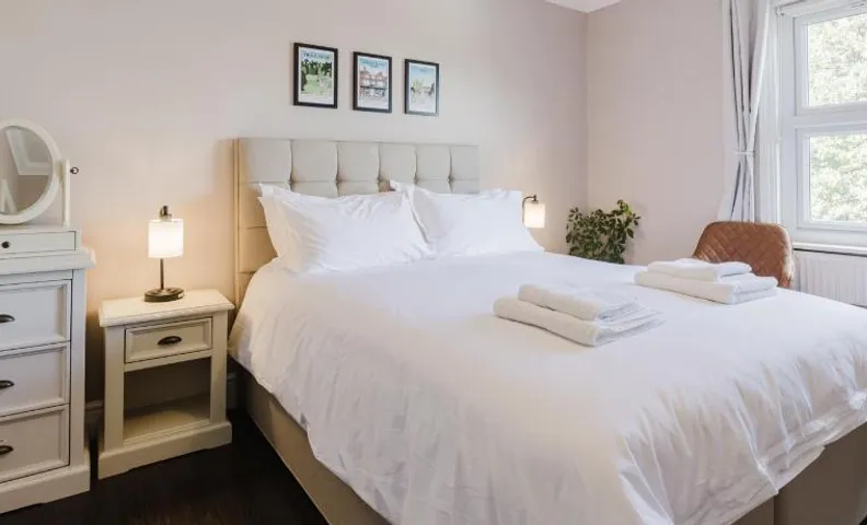 Grace's Guesthouse Room 3