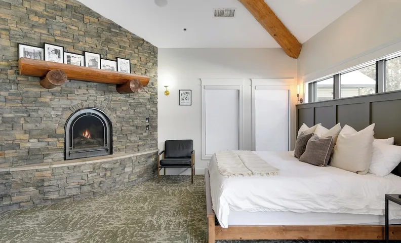 Balsam Lake Lodge