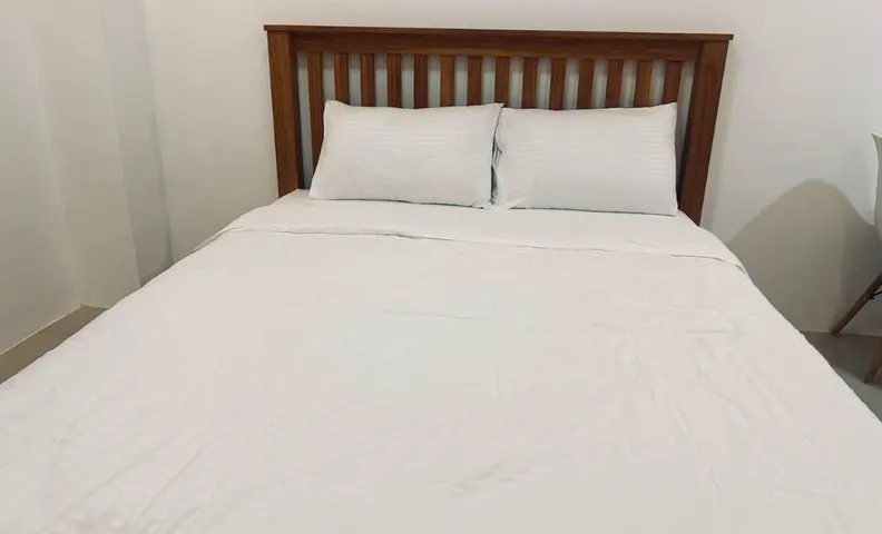 TravelNest Transient Inn Santa Rosa Laguna